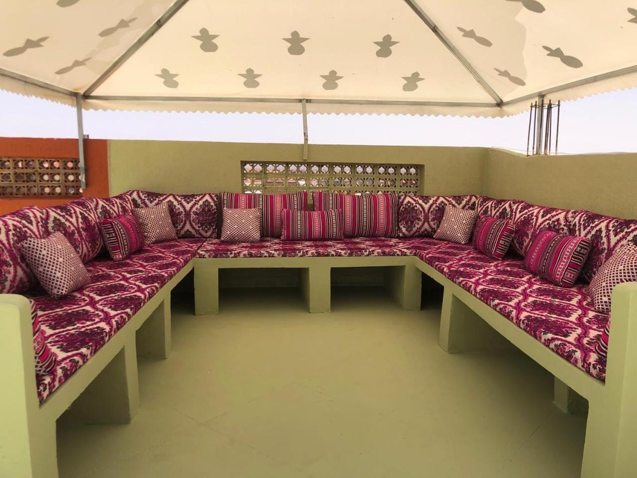 Karaz Homestay Grand Appartement Avec Rooftop Monte Arrouit 외부 사진